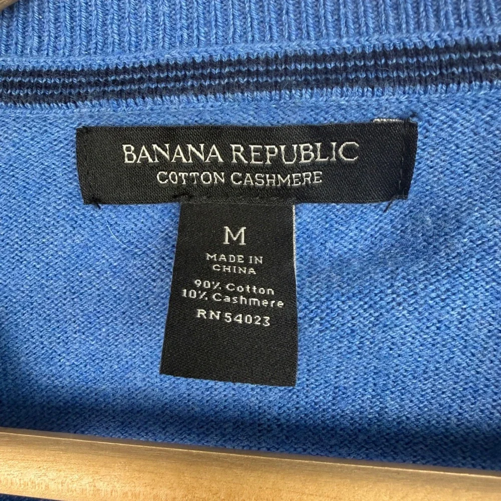 Banana Republic Mens Medium Blue‎ Cotton Cashmere V-Neck Sweater Casual Cozy
